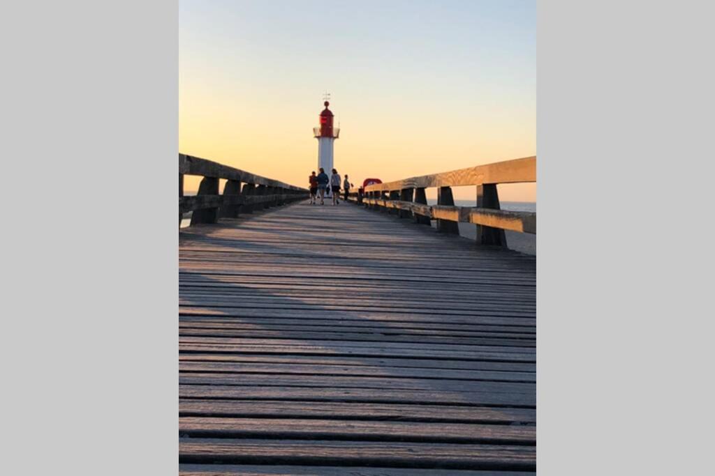 La Houppa, Renove, Trouville-Sur-Mer, Quartier Bonsecours Luaran gambar