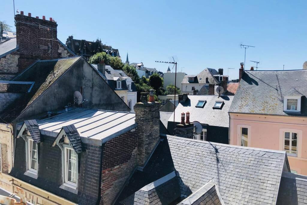 La Houppa, Renove, Trouville-Sur-Mer, Quartier Bonsecours Luaran gambar