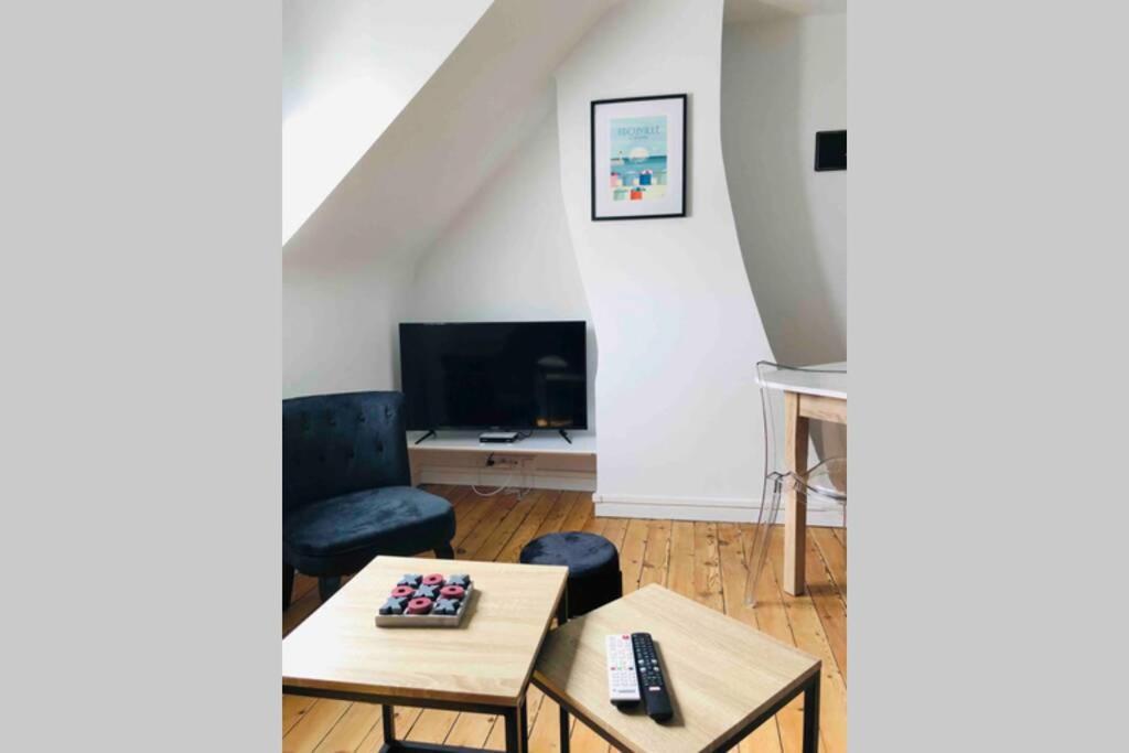 La Houppa, Renove, Trouville-Sur-Mer, Quartier Bonsecours Luaran gambar